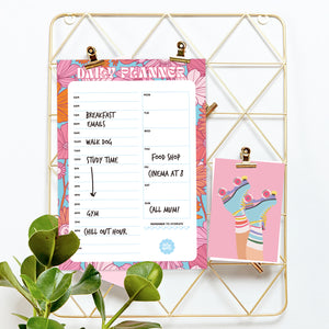 RETRO FLORAL A4 DAILY PLANNER WHITEBOARD