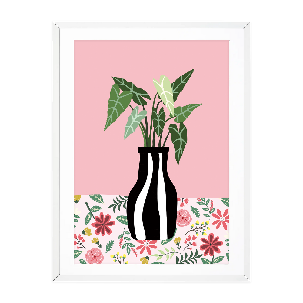 
            
                Load image into Gallery viewer, BLACK AND WHITE BUD VASE
            
        