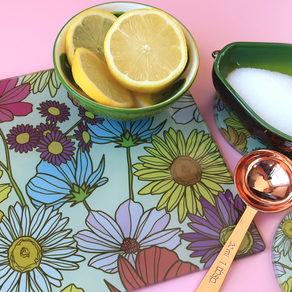 
            
                Load image into Gallery viewer, RETRO FLORAL WORKTOP SAVER
            
        