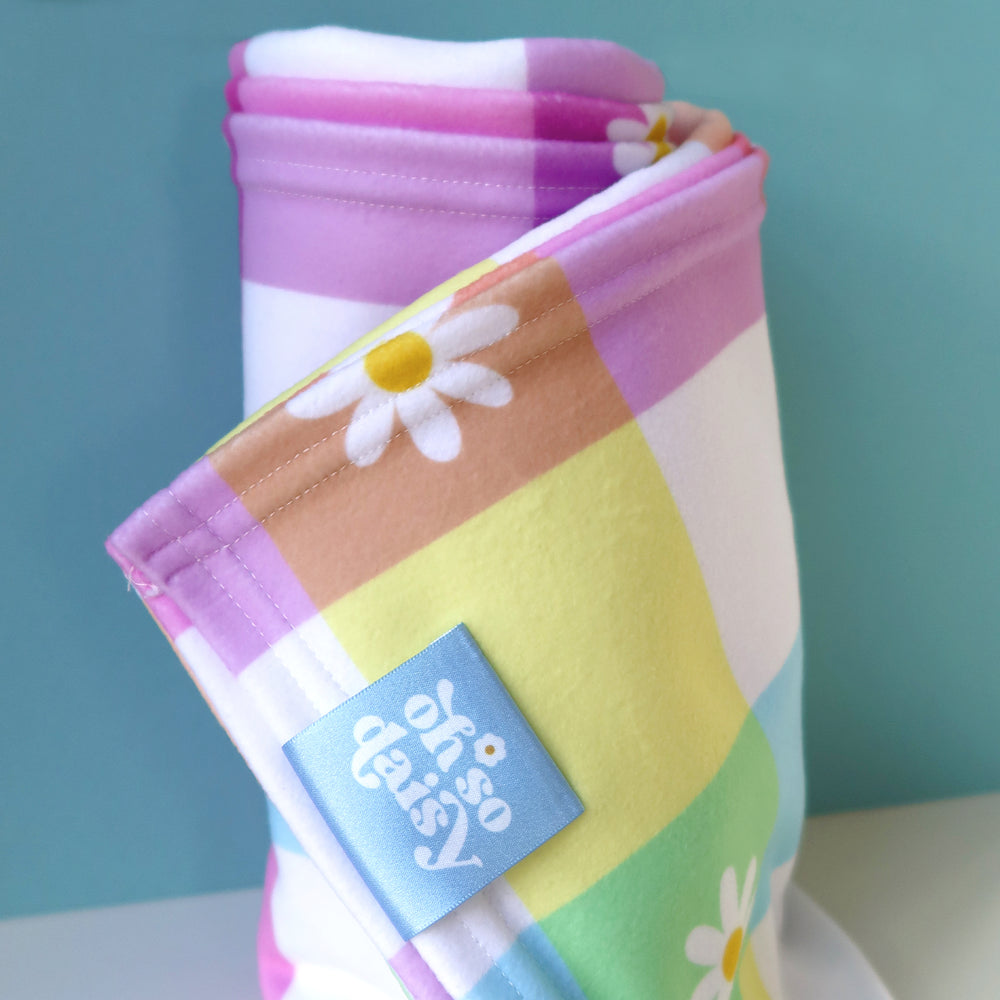 DAISY RAINBOW GINGHAM BLANKET